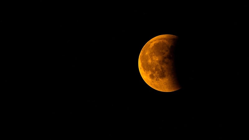 Lunar Eclipse Elopement